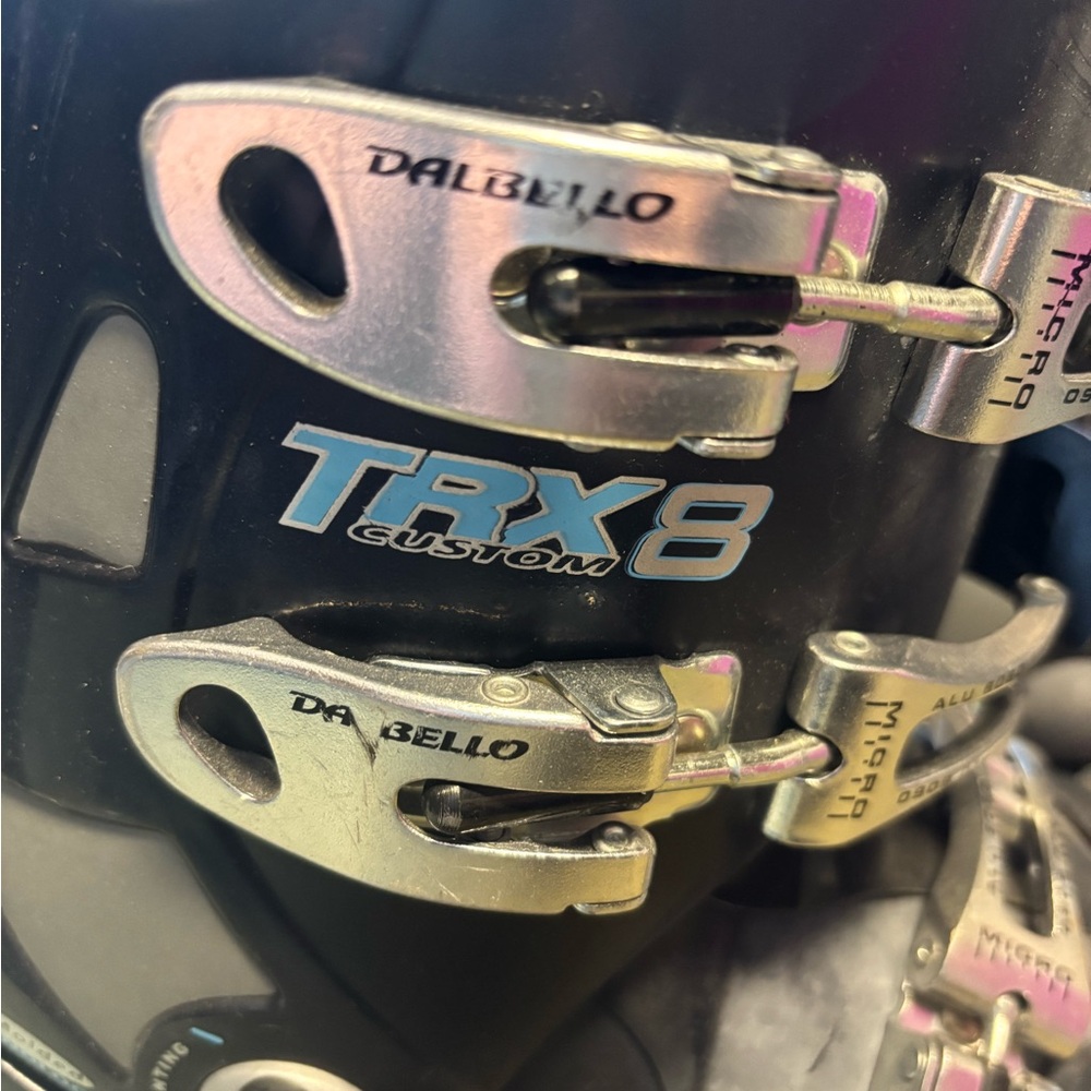 Dalbello TRX8 ski boots